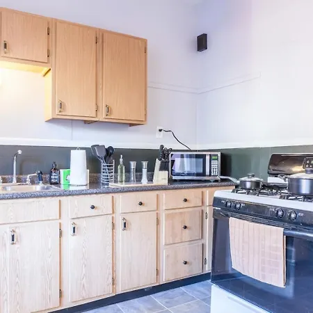 Cozy 2Bed W Queenbed-Wi-Fi,Downtown-Modern-Bills Buffalo Exterior photo